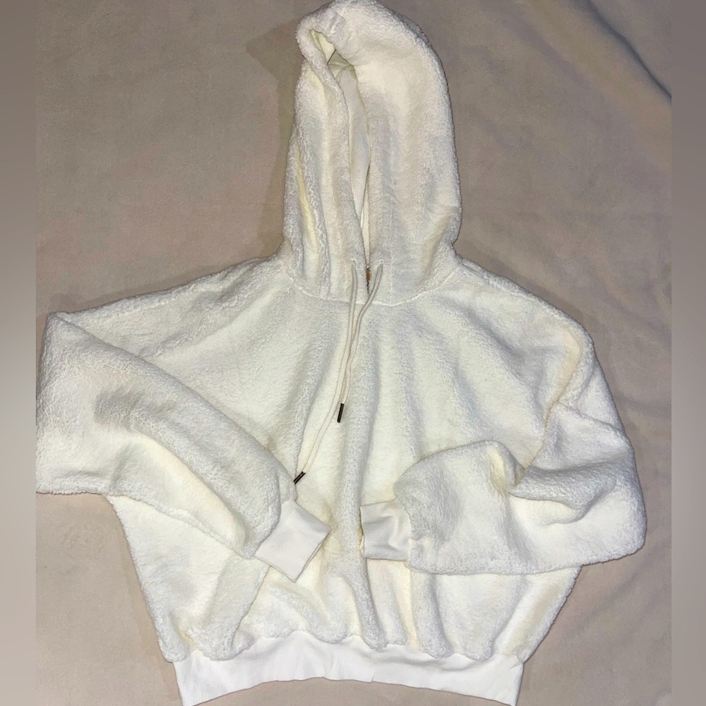 NWT Adore Me Sweatshirt‎